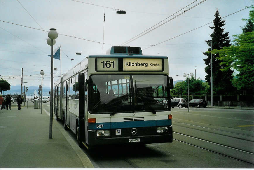 (085'601) - VBZ Z�rich - Nr. 587/ZH 588'587 - Mercedes am 25. Mai 2006 in Z�rich, Rentenanstalt