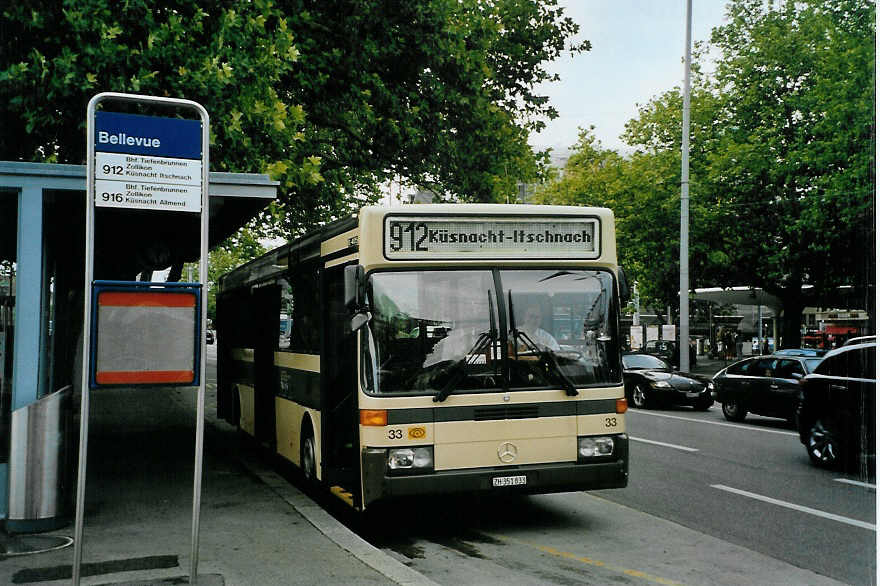 (088'222) - AZZK Zollikon - Nr. 33/ZH 351'833 - Mercedes am 28. Juli 2006 in Z�rich, Bellevue