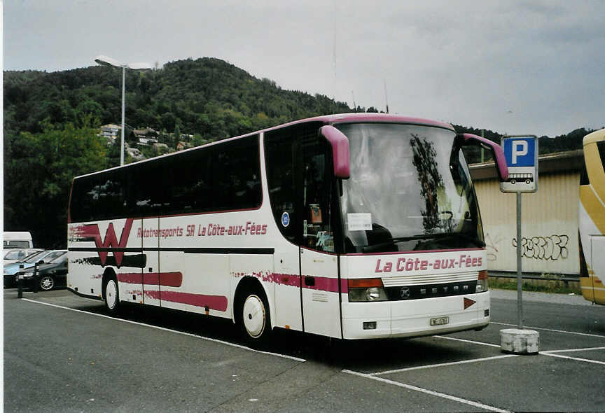 (089'324) - Auto-Transports, La C�te-aux-F�es - NE 1783 - Setra am 26. August 2006 in Thun, Seestrasse