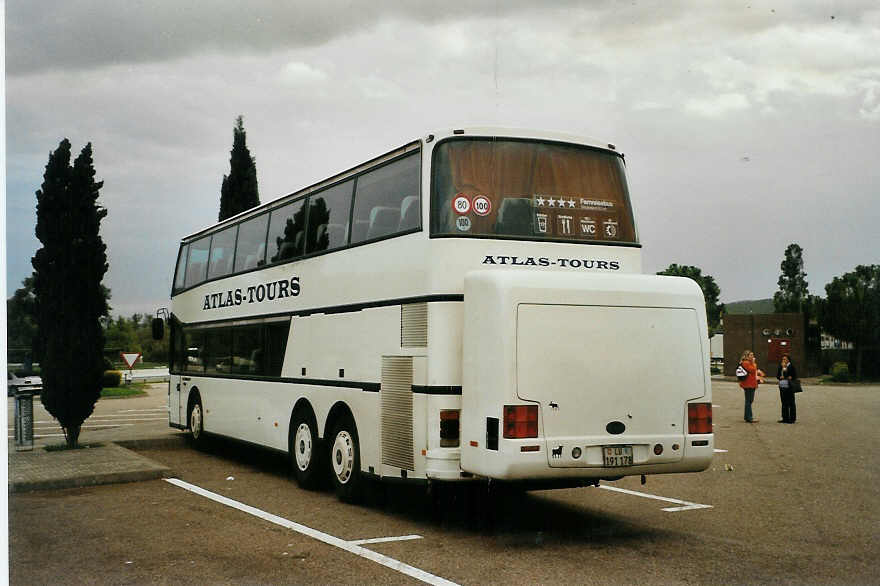 (089'906) - Aus der Schweiz: Atlas-Tours, Rothenburg - LU 191'178 - Setra in L'Empord�, Autobahnrastst�tte