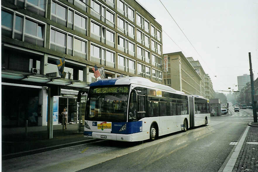 (092'522) - TL Lausanne - Nr. 571/VD 1481 - Van Hool am 17. M�rz 2007 beim Bahnhof Lausanne