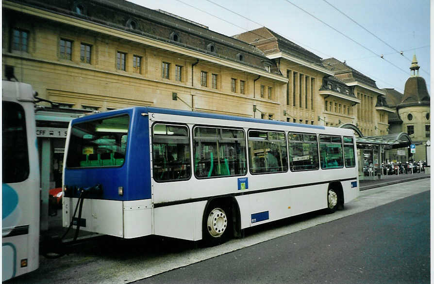 (092'526) - TL Lausanne - Nr. 911 - Lanz+Marti/Hess Personenanh�nger am 17. M�rz 2007 beim Bahnhof Lausanne