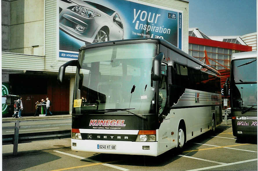 (092'707) - Aus Frankreich: Kunegel, Colmar - 6240 XT 68 - Setra am 17. M�rz 2007 in Gen�ve, Palexpo