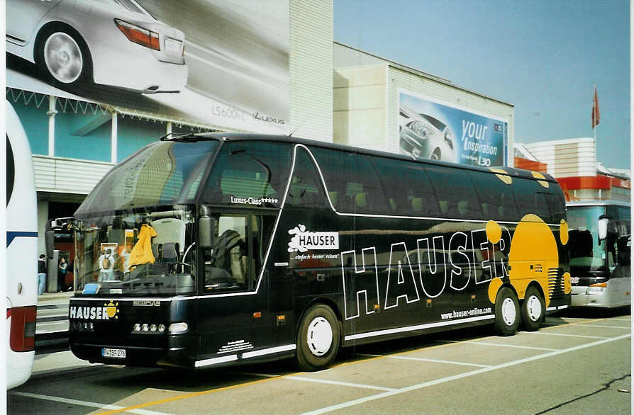 (092'709) - Aus Deutschland: Hauser, Rottweil - RW-BF 276 - Neoplan am 17. M�rz 2007 in Gen�ve, Palexpo