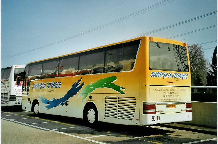 (092'720) - Aus Frankreich: Sundgau, Pfetterhouse - 6973 YX 68 - Van Hool am 17. M�rz 2007 in Gen�ve, Palexpo