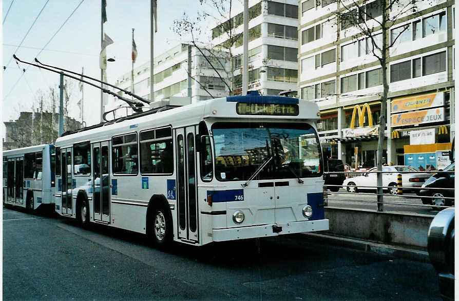(092'923) - TL Lausanne - Nr. 746 - FBW/Hess Trolleybus am 17. M�rz 2007 beim Bahnhof Lausanne