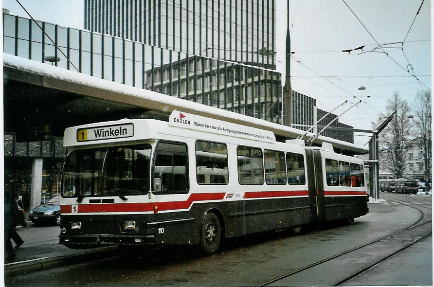 (093'035) - VBSG St. Gallen - Nr. 110 - Saurer/Hess Gelenktrolleybus am 22. M�rz 2007 beim Bahnhof St. Gallen
