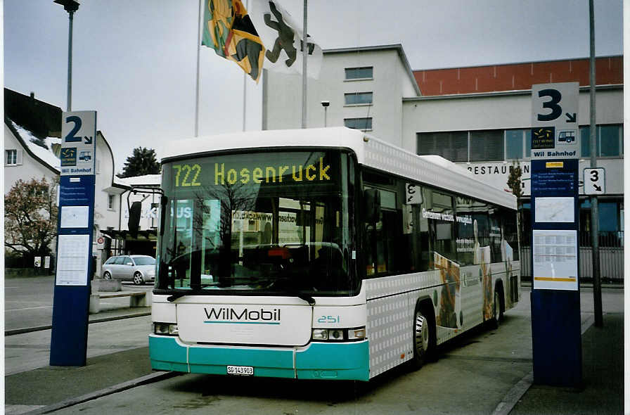 (093'136) - WilMobil, Wil - Nr. 251/SG 143'903 - Volvo/Hess (ex BOS Wil Nr. 22) am 22. M�rz 2007 beim Bahnhof Wil
