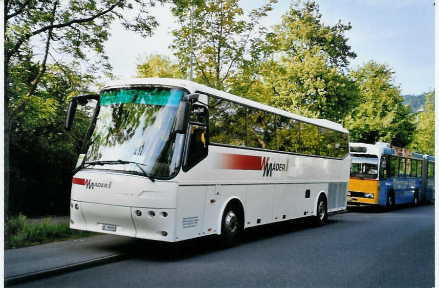 (094'307) - M�der, Schwanden - BE 90'509 - Bova am 3. Mai 2007 in Thun, Schadausaal