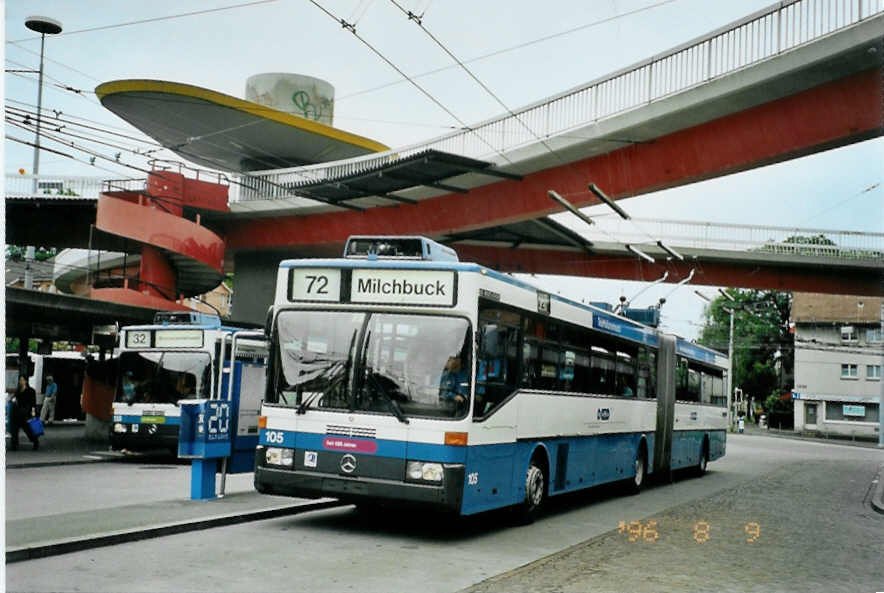(094'702) - VBZ Z�rich - Nr. 105 - Mercedes Gelenktrolleybus am 26. Mai 2007 in Z�rich, Bucheggplatz