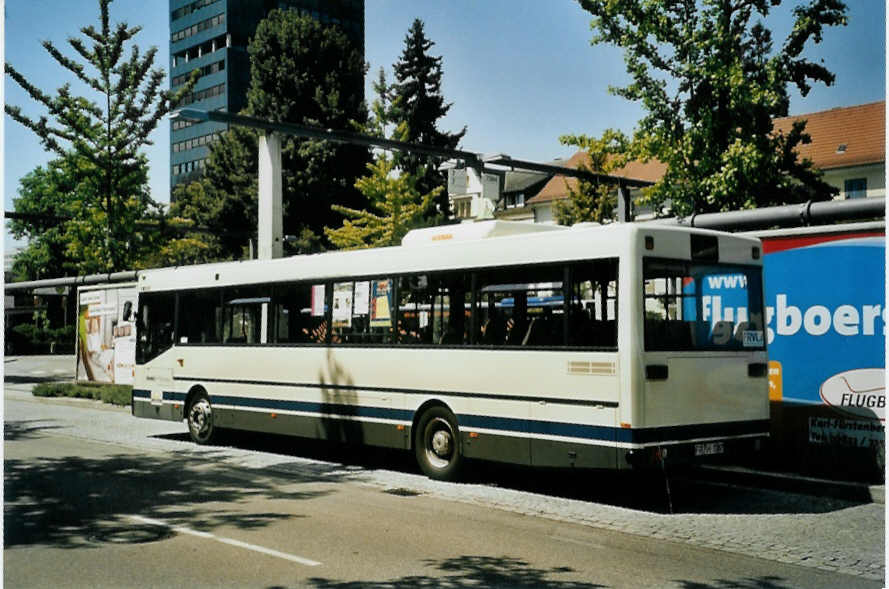 (097'112) - SWEG Lahr - FR-H 1387 - Mercedes am 6. August 2007 beim Bahnhof L�rrach