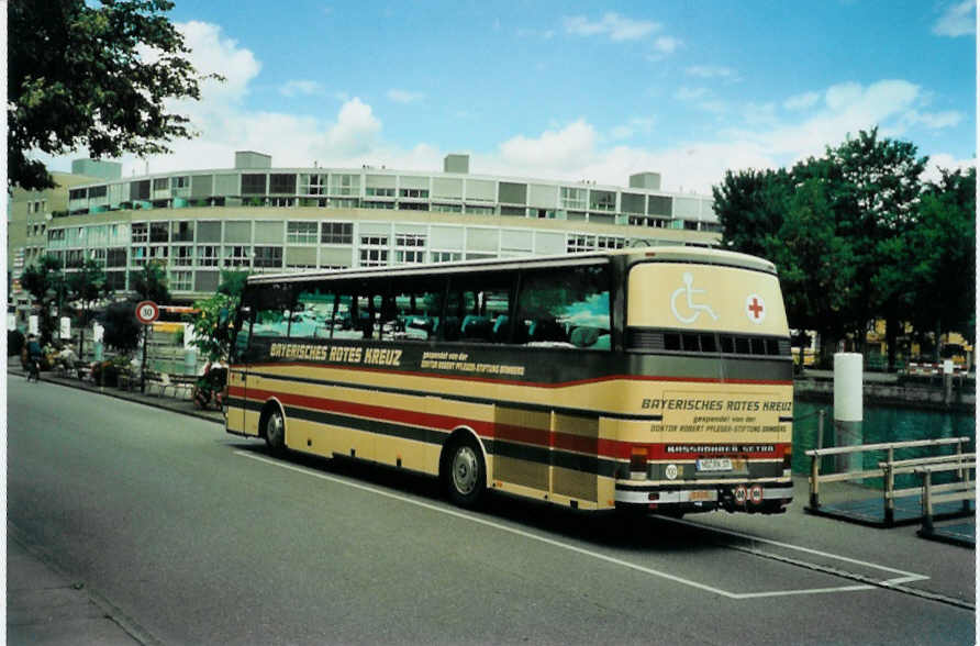 (097'219) - Aus Deutschland: Bayerisches Rotes Kreuz - ND-RK 37 - Setra am 17. August 2007 bei der Schiffl�ndte Thun