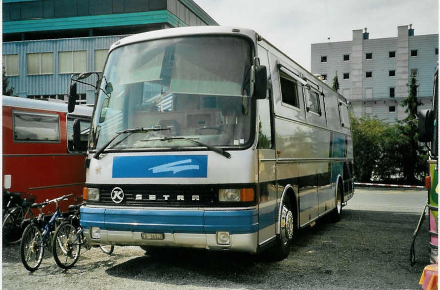 (097'421) - Aus der Schweiz: B�chler, B�singen - Nr. 30/FR 36'947 - Setra (ex AAGI Interlaken Nr. 30) am 18. August 2007 in Schaan, Wohnbustreffen