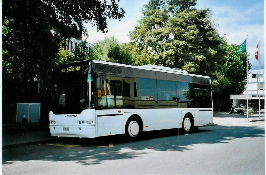 (097'504) - RTB Altst�tten - SG 295'600 - Neoplan am 18. August 2007 beim Bahnhof Buchs