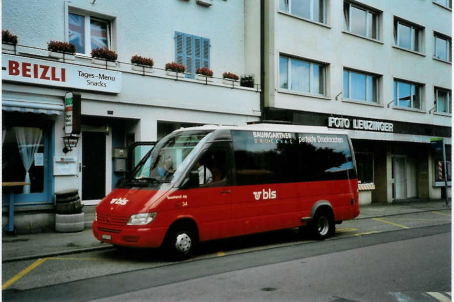 (098'415) - Busland, Burgdorf - Nr. 34/BE 567'514 - Mercedes/Auw�rter (ex AAGK Koppigen Nr. 14) am 9. September 2007 beim Bahnhof Burgdorf