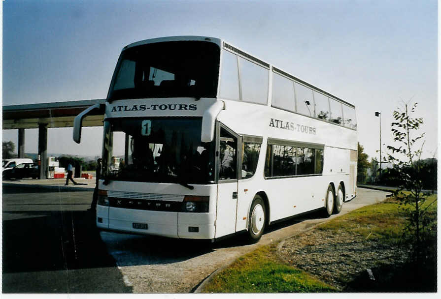 (098'803) - Aus der Schweiz: Atlas-Tours, Rothenburg - LU 109'383 - Setra am 24. September 2007 in Saverne, Autobahnrastst�tte