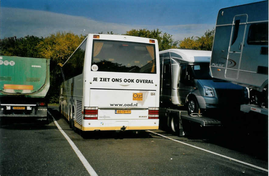(098'805) - Aus Holland: Oad - Nr. 664/BS-TV-97 - Van Hool am 24. September 2007 in Saverne, Autobahnrastst�tte