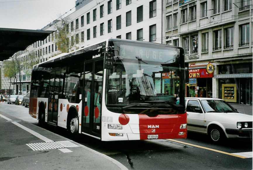 (100'525) - TPF Fribourg - Nr. 353/FR 300'404 - MAN/G�ppel am 27. Oktober 2007 beim Bahnhof Fribourg