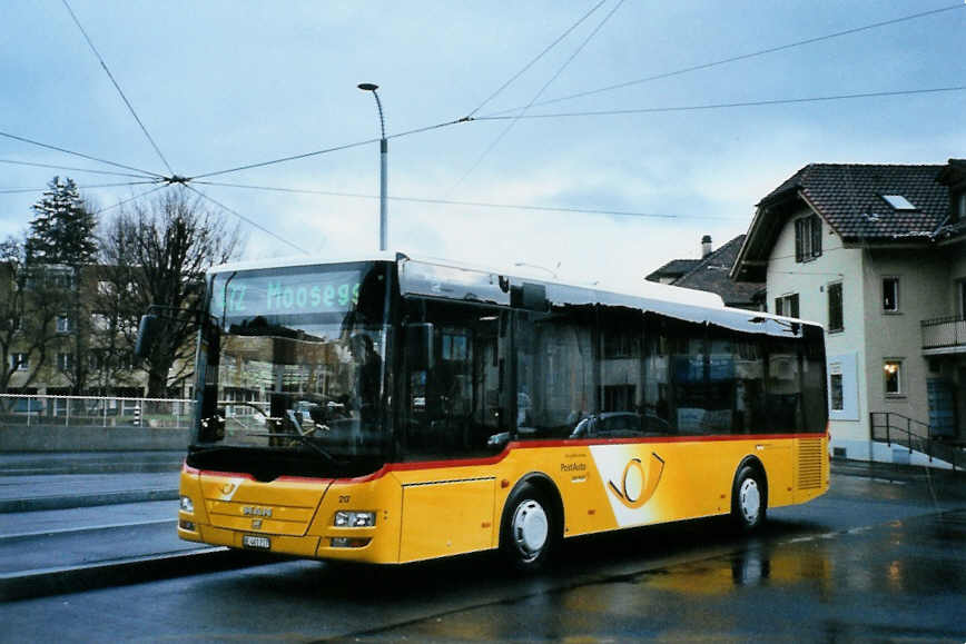 (101'803) - RBS Worblaufen - Nr. 217/BE 461'217 - MAN/G�ppel am 10. Dezember 2007 beim Bahnhof Worb Dorf