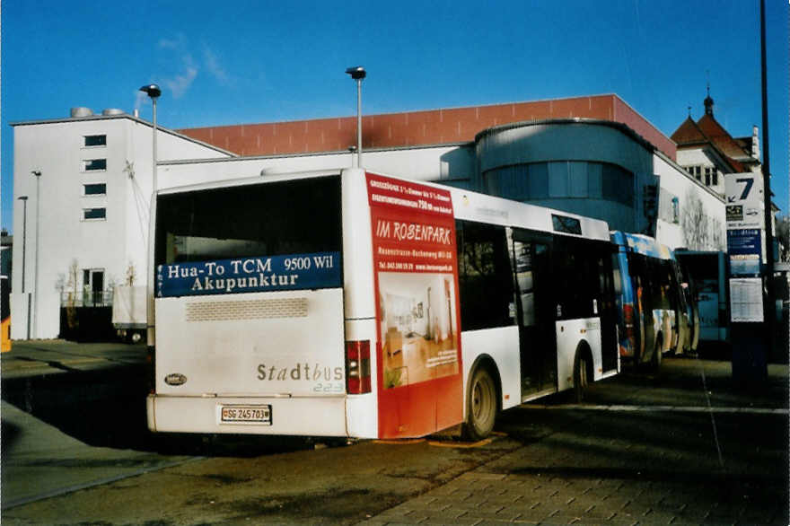 (102'431) - WilMobil, Wil - Nr. 223/SG 245'703 - MAN/G�ppel (ex Wick, Wil Nr. 3) am 29. Dezember 2007 beim Bahnhof Wil