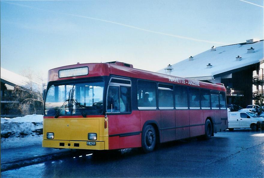 (103'619) - Buchard, Leytron - VS 84'255 - Volvo/R&J (ex Bernmobil, Bern Nr. 116) am 19. Januar 2008 in Anz�re, Place de la T�l�cabine