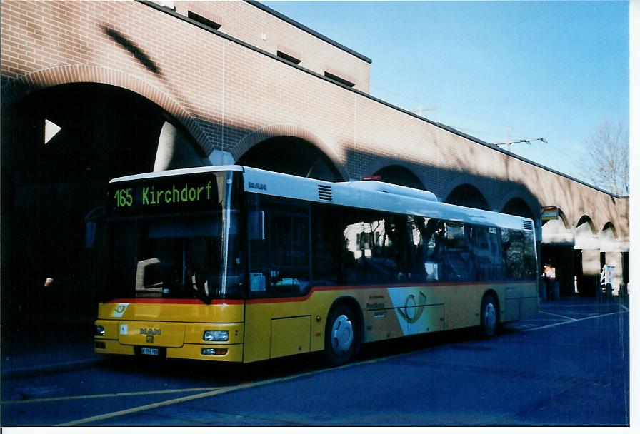 (103'720) - Lengacher, M�nsingen - Nr. 2/BE 555'788 - MAN am 28. Januar 2008 beim Bahnhof M�nsingen