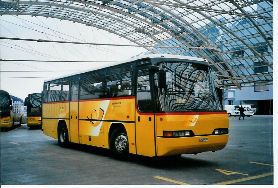 (103'934) - PostAuto Graub�nden - GR 159'350 - Neoplan (ex P 23'712) am 4. Februar 2008 in Chur, Postautostation