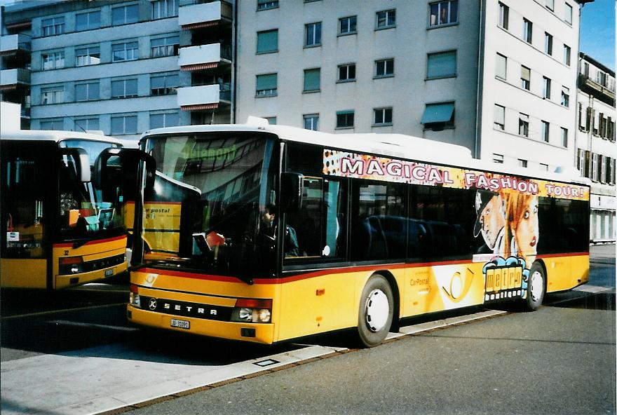 (104'511) - CarPostal Ouest - Nr. 23/JU 31'091 - Setra (ex P 25'656) am 20. Februar 2008 beim Bahnhof Del�mont