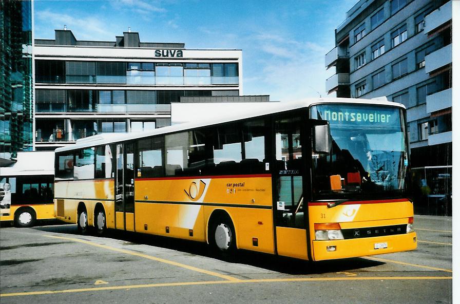 (104'512) - CarPostal Jura-Jura bernois-Neuch�tel - Nr. 31/JU 29'878 - Setra (ex P 27'812) am 20. Februar 2008 beim Bahnhof Del�mont