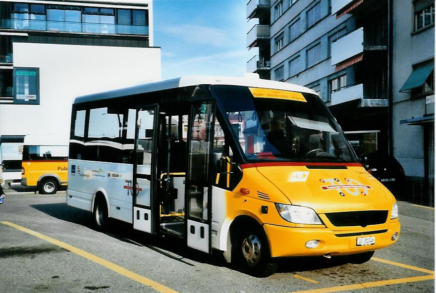 (104'513) - CarPostal Jura-Jura bernois-Neuch�tel - Nr. 1/JU 31'046 - Mercedes am 20. Februar 2008 beim Bahnhof Del�mont