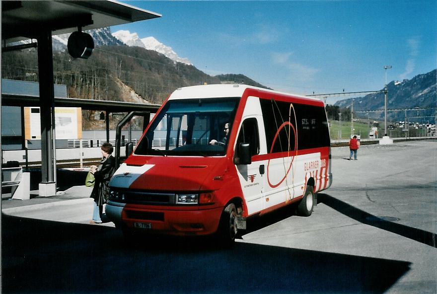 (104'933) - AS Engi - Nr. 6/GL 7706 - Iveco am 9. M�rz 2008 beim Bahnhof Schwanden