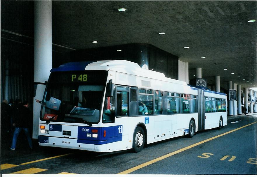 (105'036) - TPG Gen�ve (TL Nr. 542) - Nr. 10'001/GE 960'106 - Van Hool am 15. M�rz 2008 in Gen�ve, Palexpo
