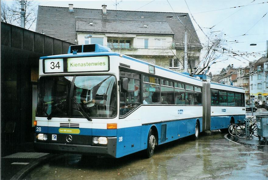 (105'426) - VBZ Z�rich - Nr. 28 - Mercedes Gelenktrolleybus am 17. M�rz 2008 in Z�rich, Klusplatz