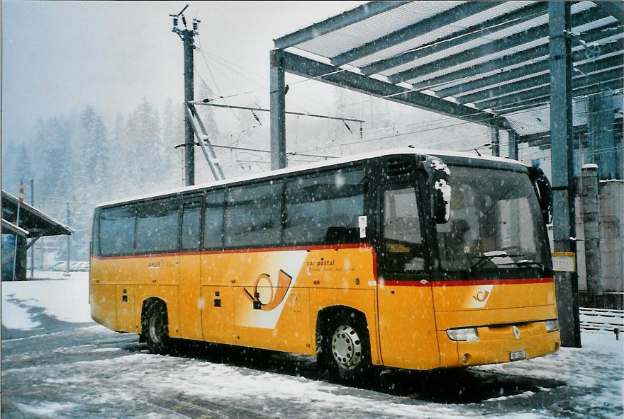 (105'604) - TMR Martigny - VS 1255 - Renault (ex Perrodin-M�tral, Le Ch�ble) am 21. M�rz 2008 beim Bahnhof Le Ch�ble