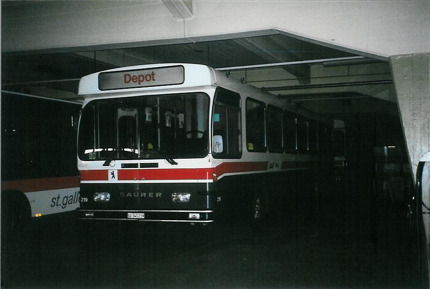 (106'005) - VBSG St. Gallen - Nr. 219/SG 141'219 - Saurer/Hess am 29. M�rz 2008 in St. Gallen, Depot