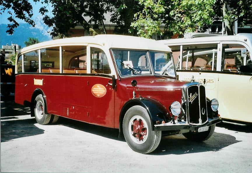 (108'104) - Sturzenegger, Bergdietikon - ZH 132'121 - Saurer/Saurer (ex Mazzoleni, Chur; ex Societ� Rabadan, Bellinzona; ex Faggio, Bellinzona) am 21. Juni 2008 in Aigle, Saurertreffen 