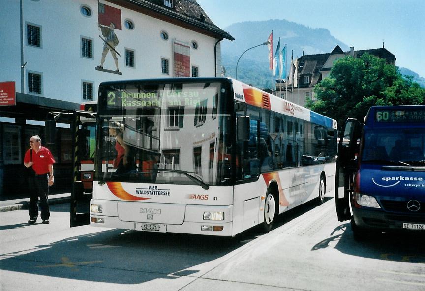 (109'306) - AAGS Schwyz - Nr. 41/SZ 5171 - MAN (ex Wegm�ller, Weggis) am 16. Juli 2008 in Schwyz, Postplatz