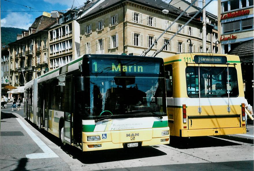 (109'906) - TN Neuch�tel - Nr. 245/NE 114'245 - MAN am 2. August 2008 in Neuch�tel, Place Pury
