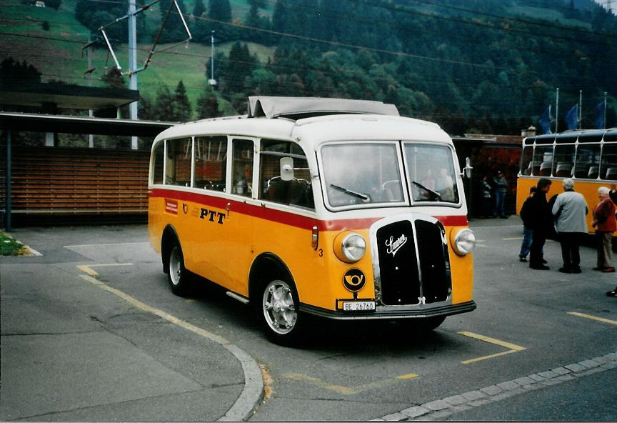 (111'026) - Schmid, Th�rishaus - Nr. 3/BE 26'760 - Saurer/Gangloff (ex Geiger, Adelboden Nr. 3) am 27. September 2008 beim Bahnhof Reichenbach