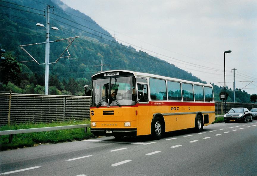 (111'030) - Zimmermann, Niederwangen - BE 985 U - Saurer/T�scher (ex P 24'289) am 27. September 2008 beim Bahnhof Reichenbach