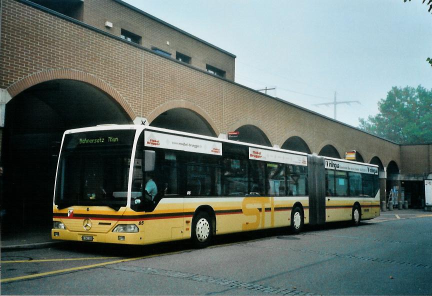 (111'332) - STI Thun - Nr. 85/BE 543'385 - Mercedes am 11. Oktober 2008 beim Bahnhof M�nsingen