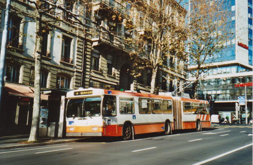 (113'136) - TL Lausanne - Nr. 881 - Saurer/Hess Gelenktrolleybus (ex TPG Gen�ve Nr. 661) am 22. Dezember 2008 in Lausanne, Georgette