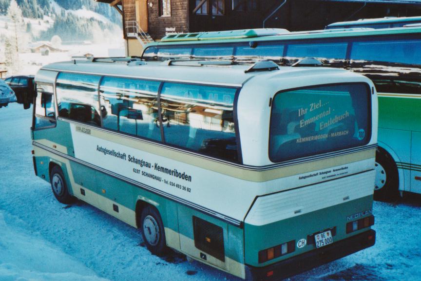 (113'511) - ASK Schangnau - BE 275'000 - Neoplan (ex Lonza, Visp Nr. 32) am 2. Januar 2009 in Lenk, Talstation Betelberg
