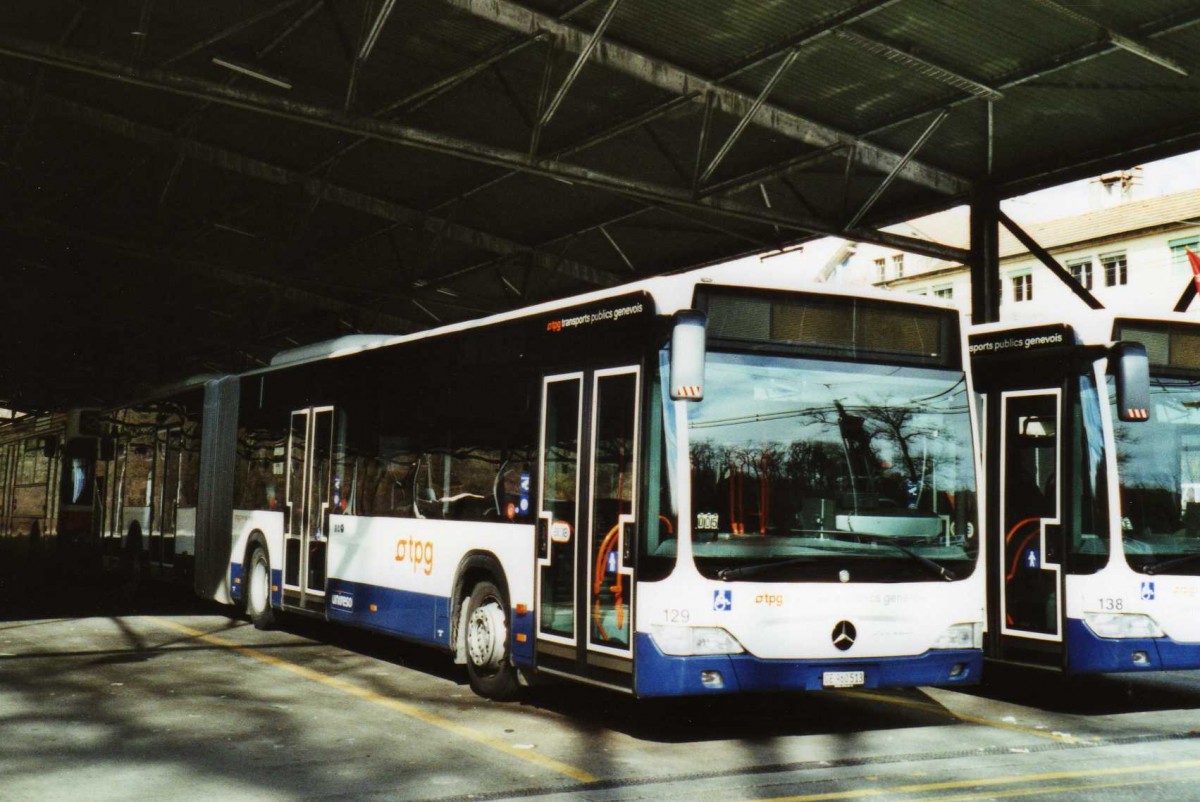 (114'914) - TPG Gen�ve - Nr. 129/GE 960'513 - Mercedes am 8. M�rz 2009 in Gen�ve, D�p�t