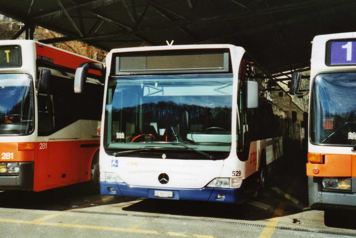 (114'930) - TPG Gen�ve - Nr. 529/GE 960'591 - Mercedes am 8. M�rz 2009 in Gen�ve, D�p�t