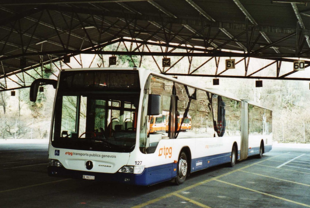 (114'935) - TPG Gen�ve - Nr. 127/GE 960'511 - Mercedes am 8. M�rz 2009 in Gen�ve, D�p�t