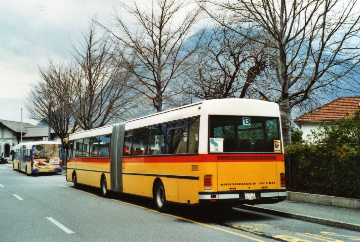 (115'622) - PostAuto Wallis - Nr. 12/VS 241'998 - Setra (ex P 27'802) am 30. M�rz 2009 beim Bahnhof Martigny