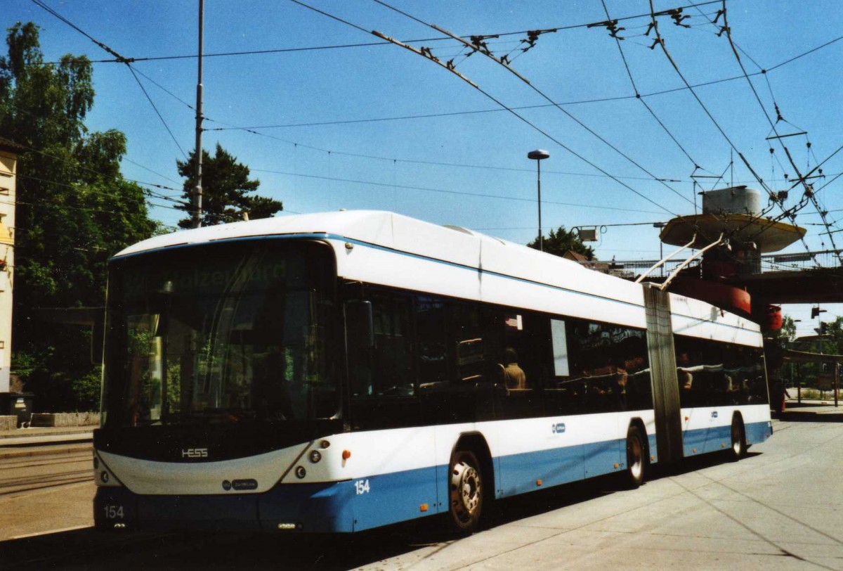 (117'733) - VBZ Z�rich - Nr. 154 - Hess/Hess Gelenktrolleybus am 17. Juni 2009 in Z�rich, Bucheggplatz