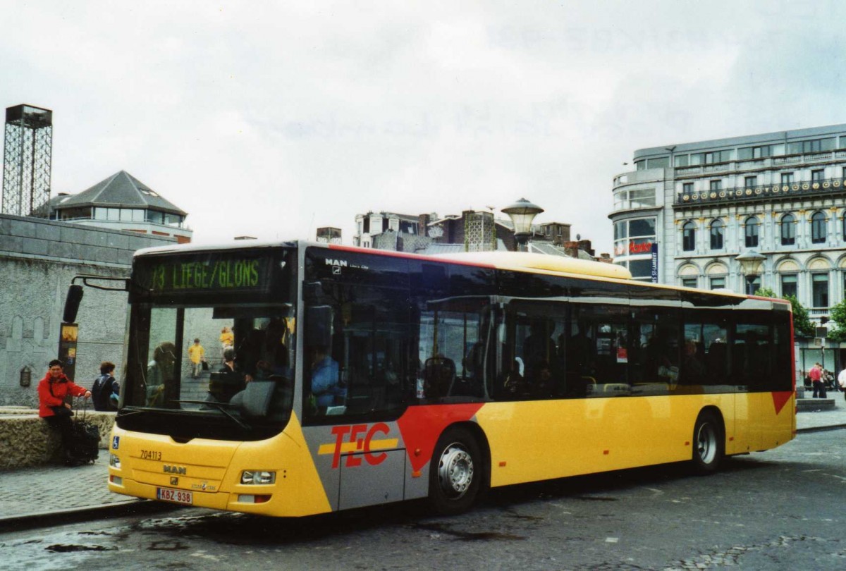 (118'704) - TEC Li�ge - Nr. 704'113/KBZ-938 - MAN am 8. Juli 2009 in Li�ge, Place Saint-Laurent