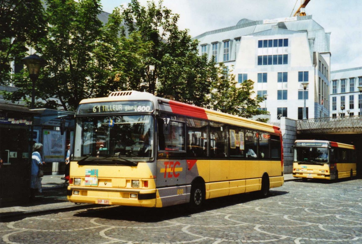 (118'721) - TEC Li�ge - Nr. 5.600/BVP-689 - Renault am 8. Juli 2009 in Li�ge, Place Saint-Laurent